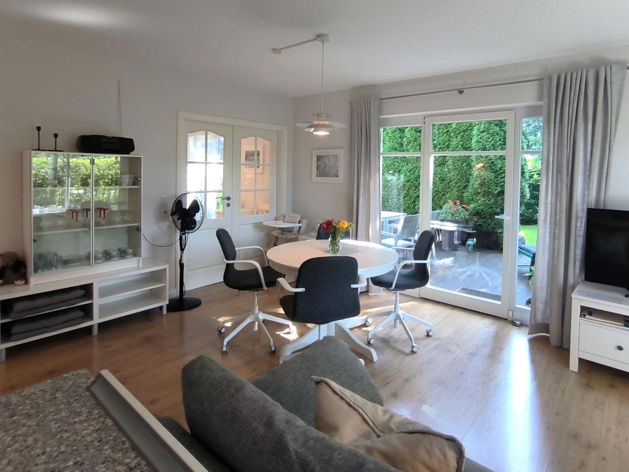 Ferienhaus Inger - Stilvolles Und Modernes Ferienhaus Mit Terrasse Und Gartennutzung Tarp Exteriör bild